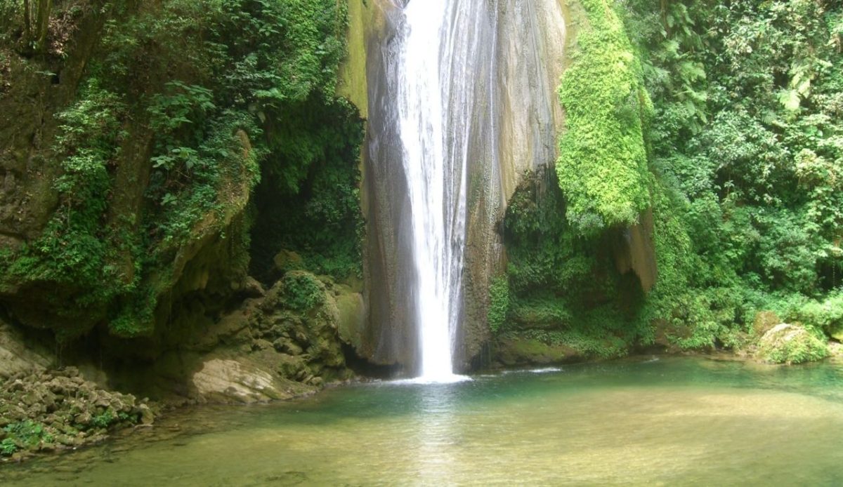 Sierra Gorda Waterfall, Mexico       