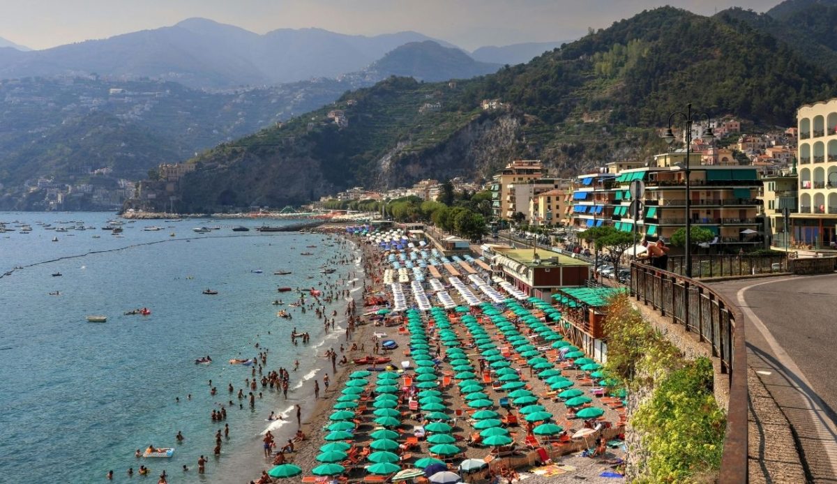 10 Dreamy Towns in Southern Italy Americans Are Moving To 6 Sorrento, Campania, Italy