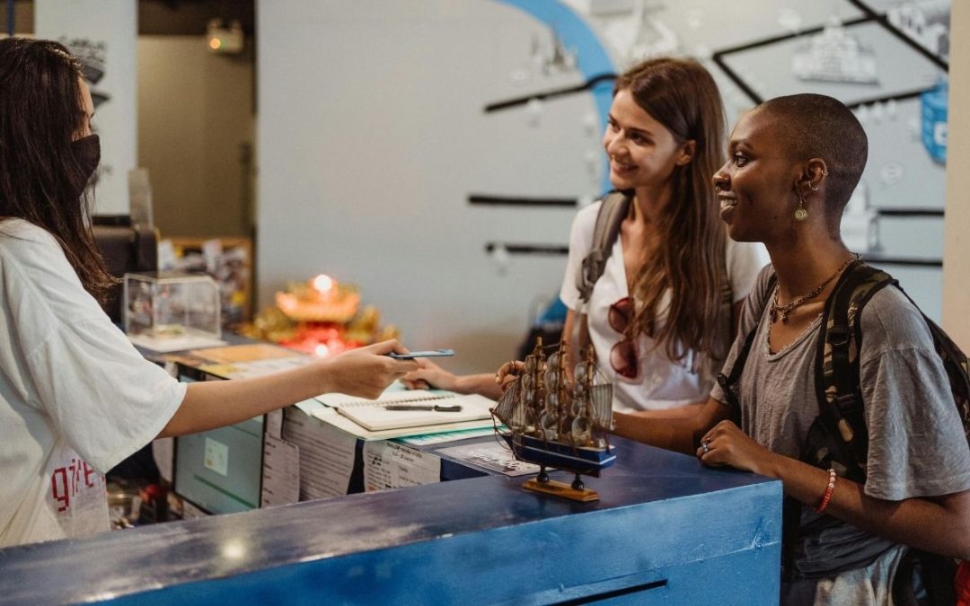 7 Smart Hotel Booking Tips To Choose The Perfect Stay