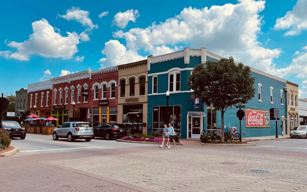 10 Arkansas Mountain Towns With Endless Views