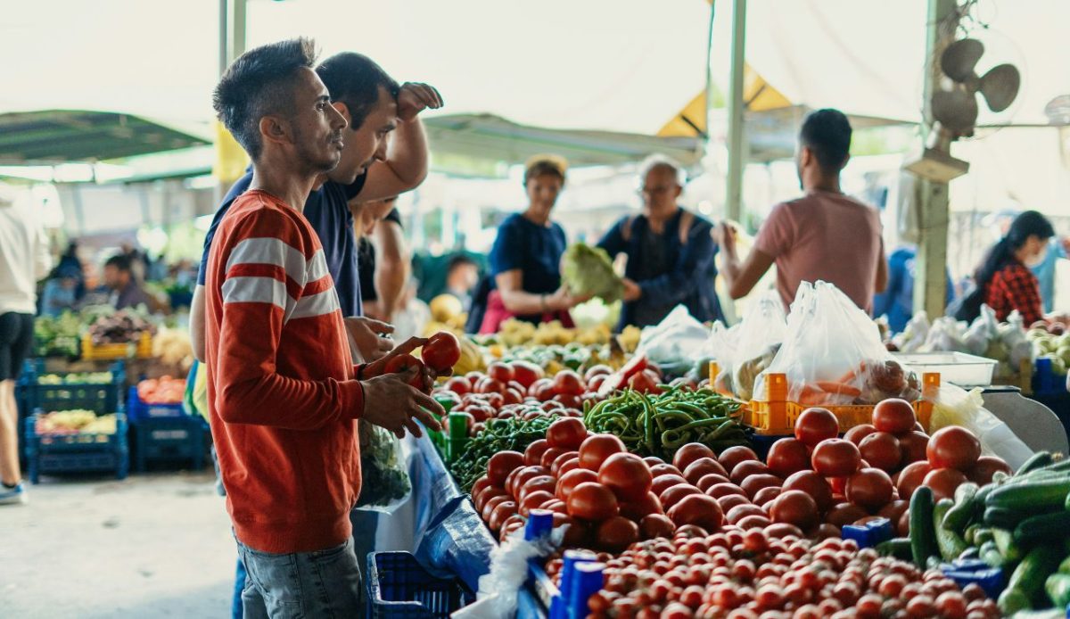 14 Common Mistakes American Tourists Make in Europe 11 Touching Produce at Markets