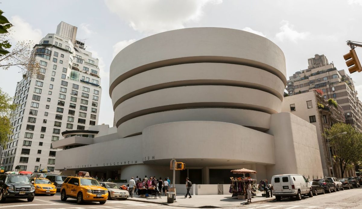 10 Coolest Buildings to See Across the US 1 The Guggenheim Museum, New York City, New York