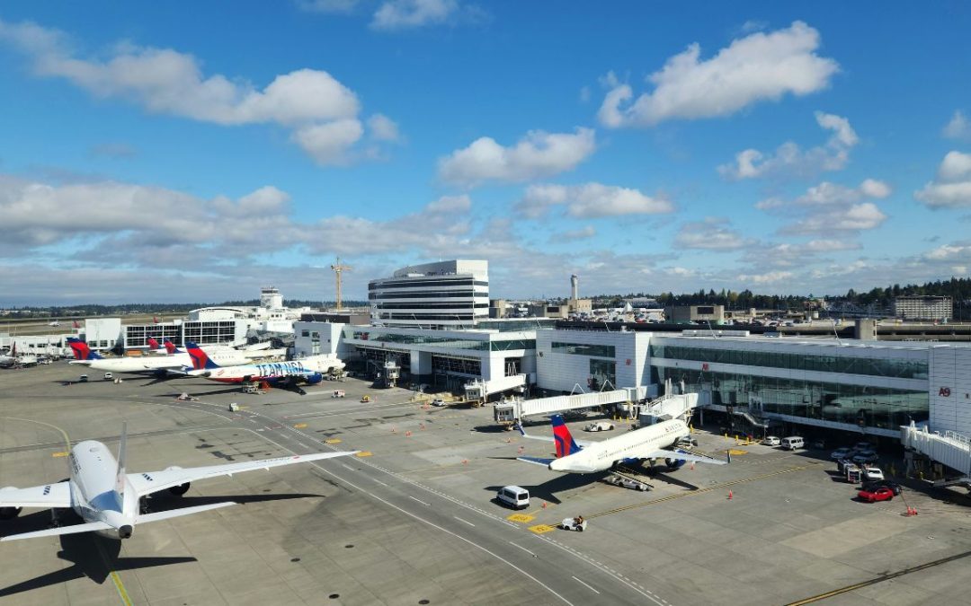 10 Scenic US Airports That Make Arrivals a Treat