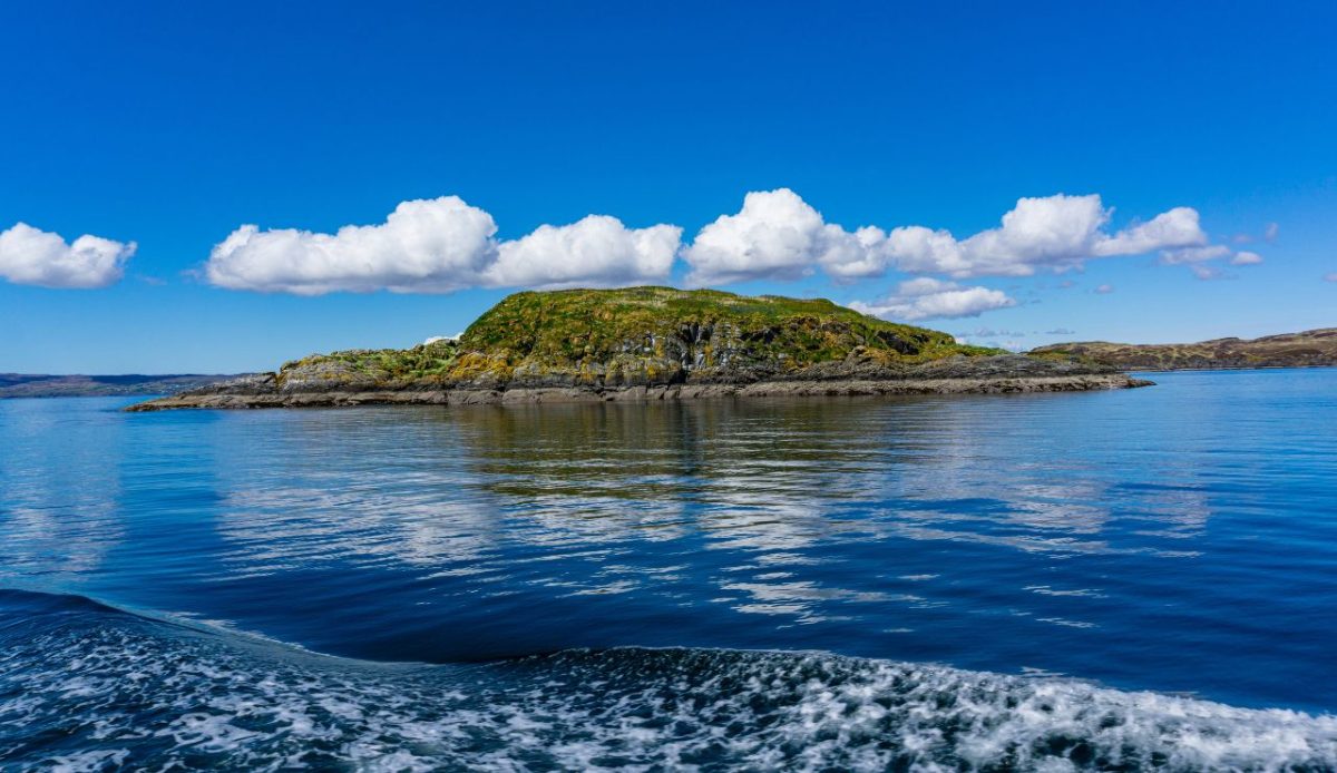 12 Islands Around the World Too Special to Be Tourist Traps 8 Isle of Eigg, Scotland