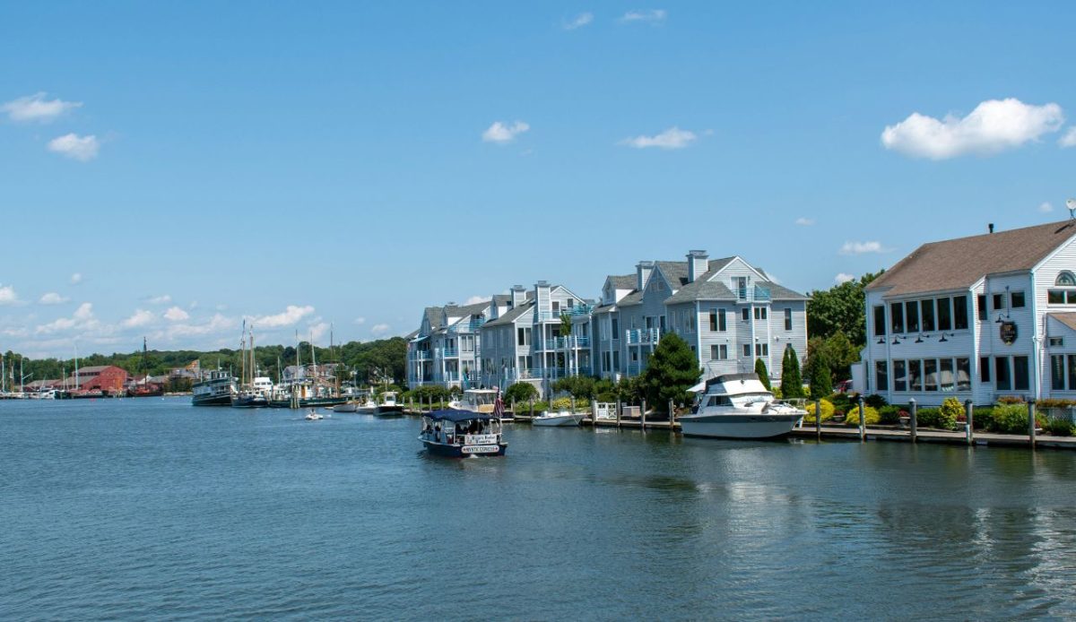 11 Charming Small Towns Worth Visiting in New England 3 Mystic, Connecticut