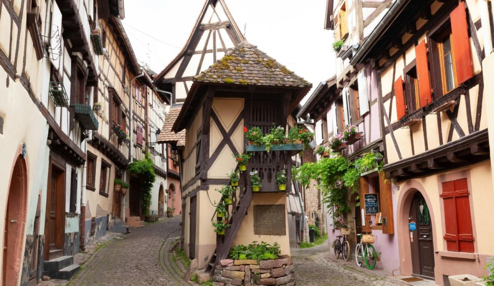13 Scenic Villages Worth Visiting in the French Countryside | Backroad ...