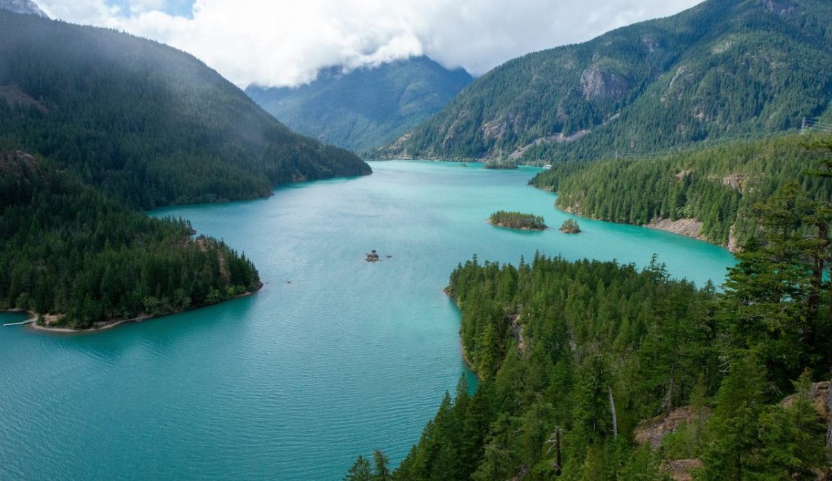 11 Northern Getaways in the US Nature Lovers Keep to Themselves 5 North Cascades National Park, Washington