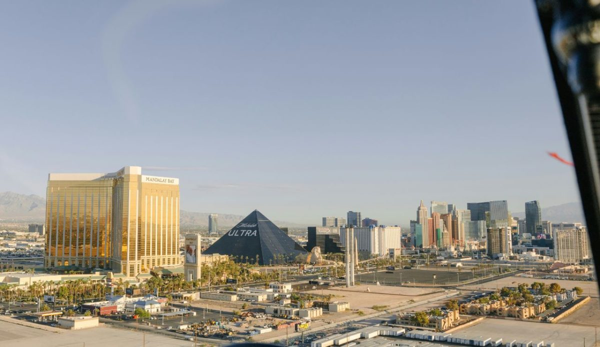 10 Mistakes First-Time Las Vegas Visitors Always Make 2 Ignoring the Weather