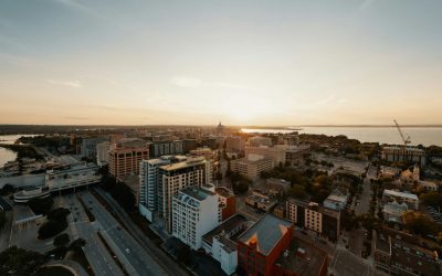 6 Peaceful Wisconsin Lakes and 8 Midwest Towns to Visit Nearby