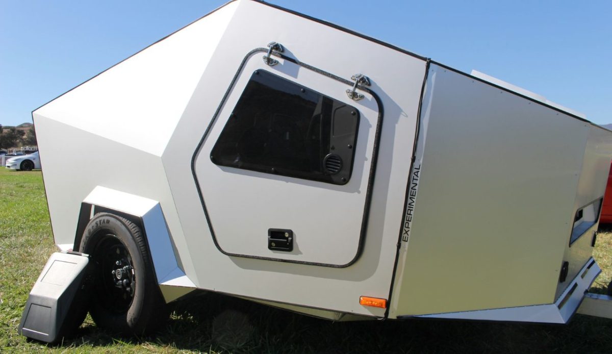 8 Teardrop Trailers Perfect for Your Next Road Trip 3 Polydrop P17A