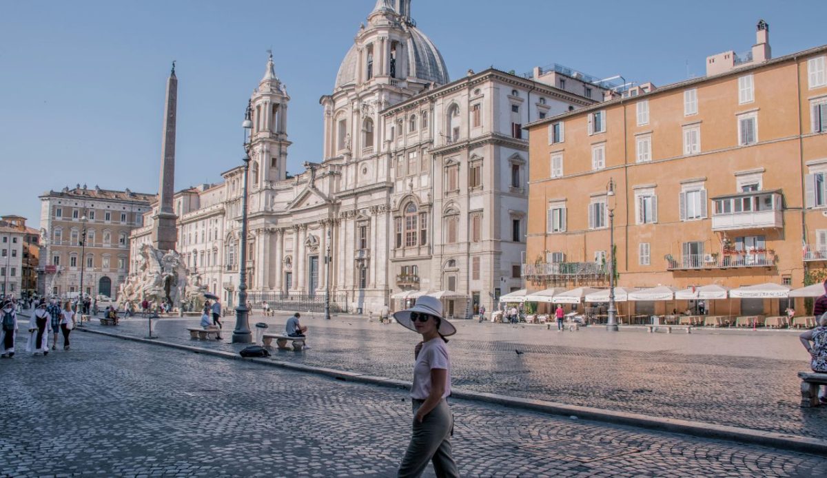 12 Stunning European City Squares Worth Flying For 8 Piazza Navona, Rome, Italy