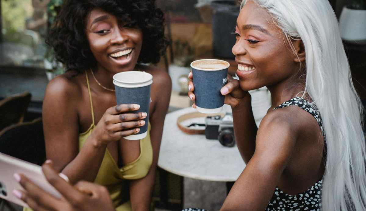 American Tourist Habits That Europeans Find Baffling 1 Loud Voices & Big Smiles in Quiet Spaces