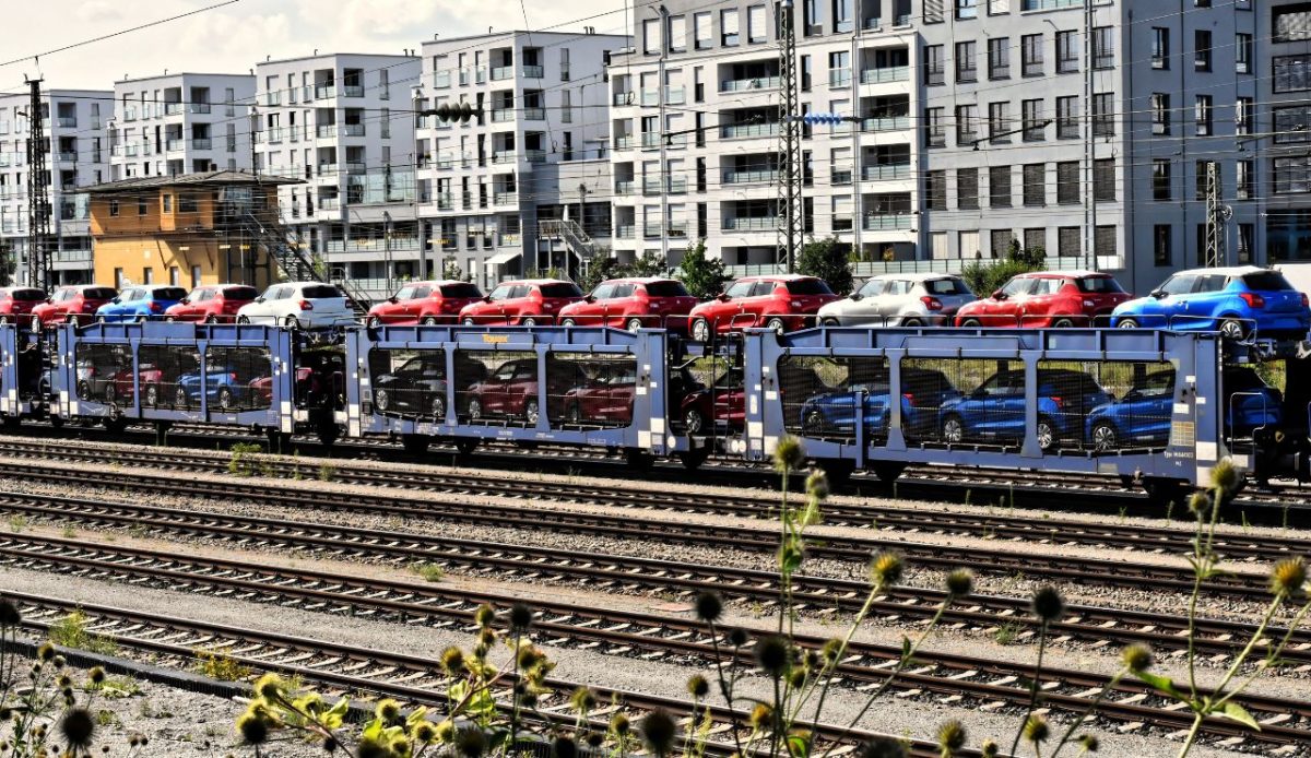 What You Need To Know About Amtrak’s Auto Train Experience 3 Is It Worth It? Pros, Cons and When It Makes Sense