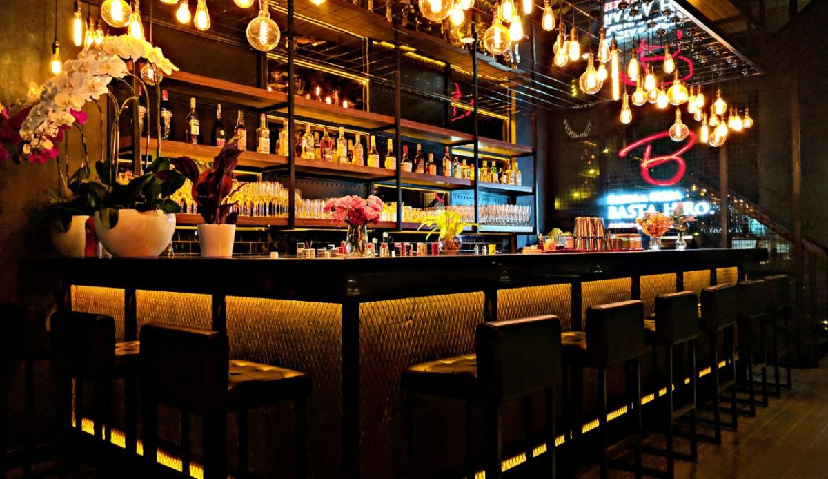 12 Las Vegas Bars Travelers Can’t Stop Talking About 10 1923 Prohibition Bar, Mandalay Bay