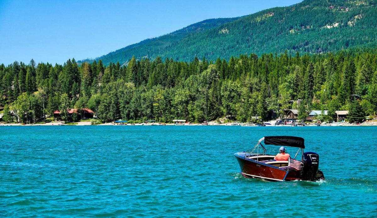 9 Montana Tourist Spots That Surprise Visitors Every Time 3 Whitefish