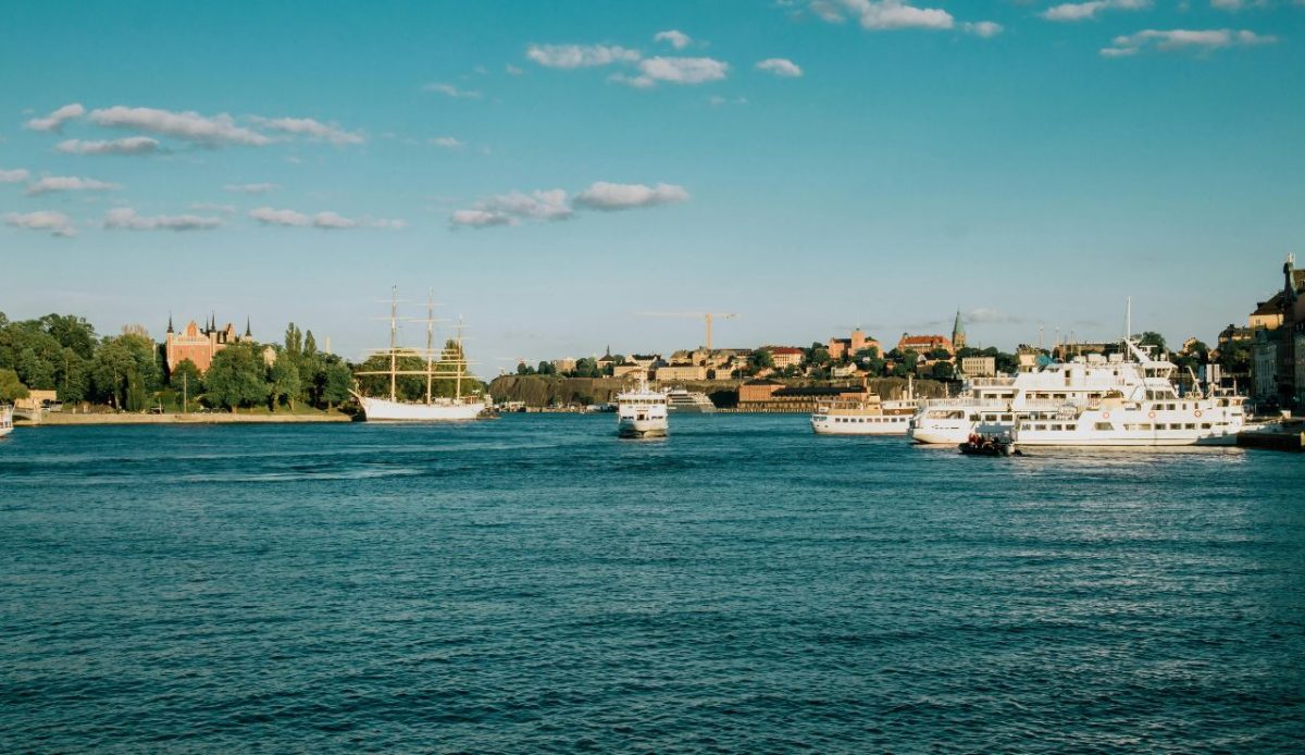 Cruise the Stockholm Archipelago