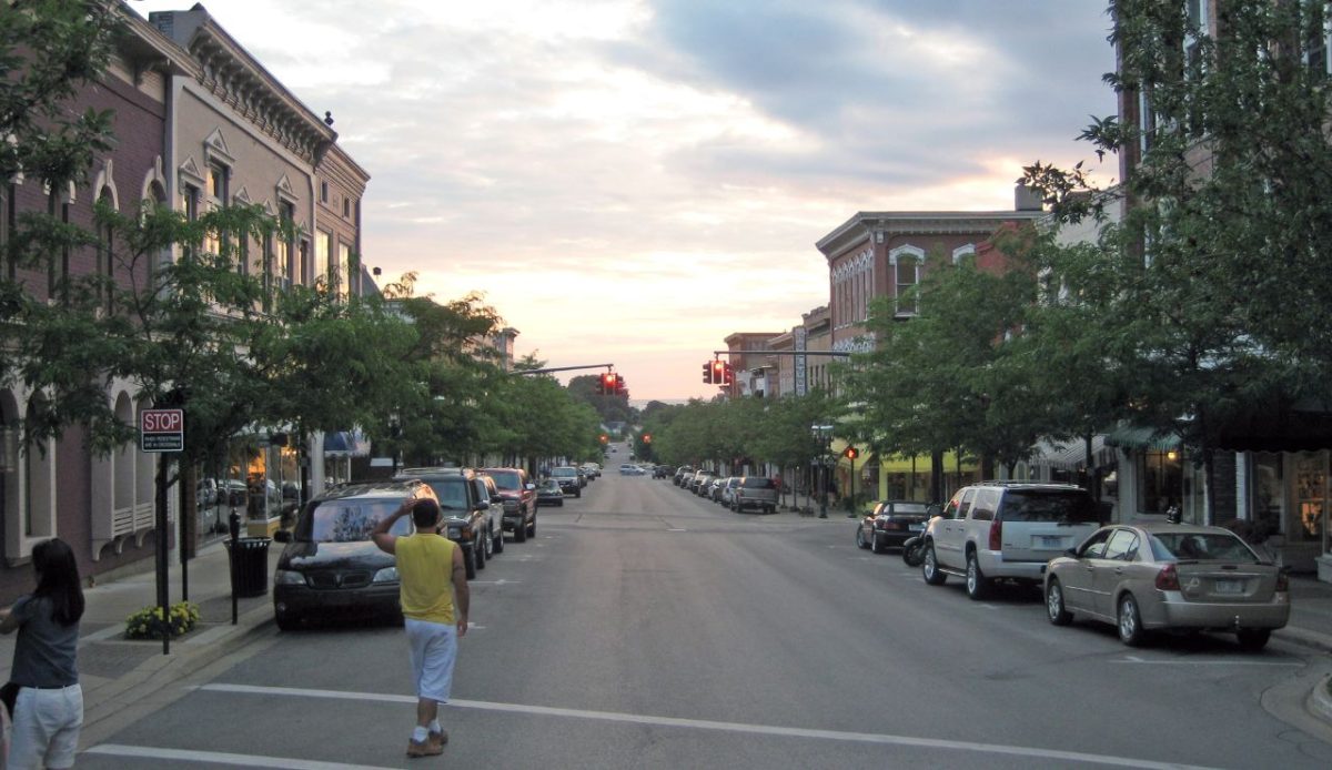 7 Charming Midwest Main Streets and 7 Towns That Keep Tradition Alive 6 Petoskey, Michigan