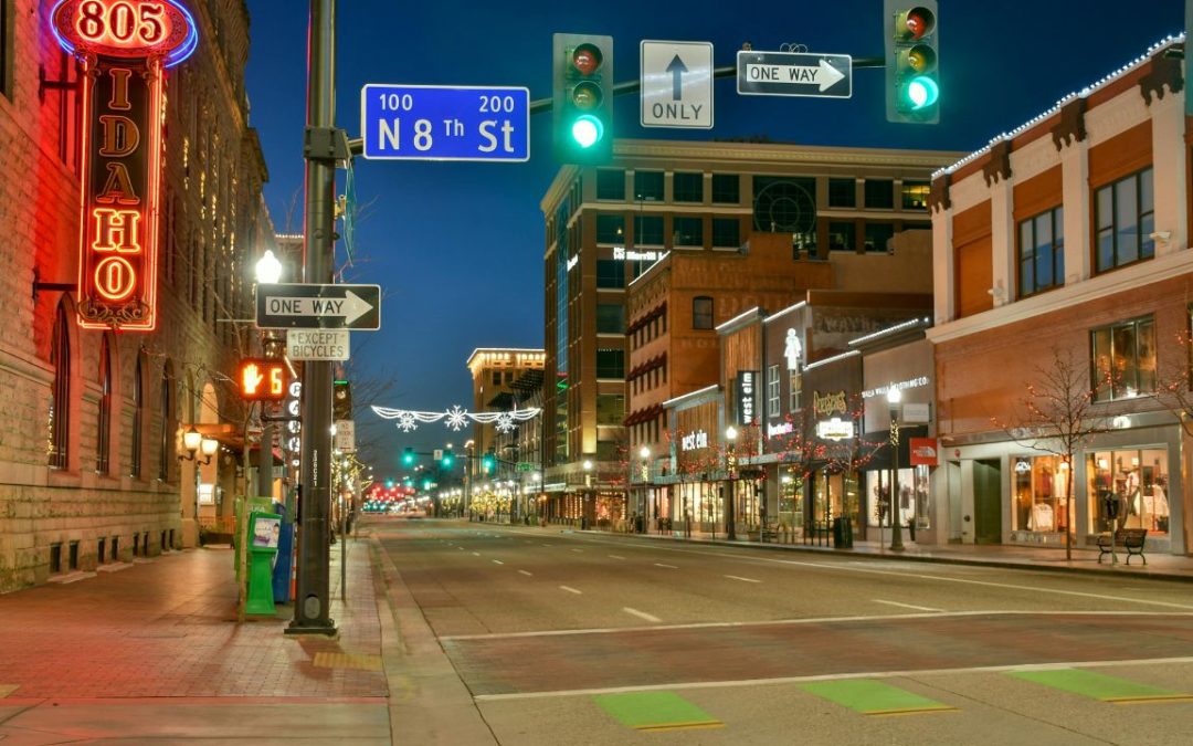 15 US Cities Travelers Call the Most Boring