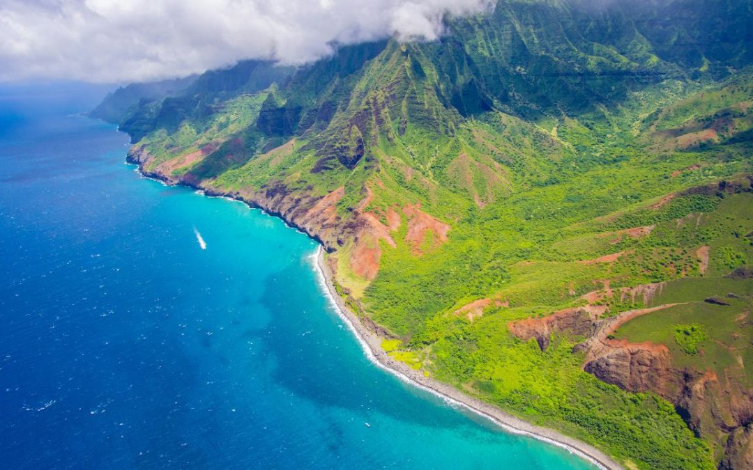 Why You Can’t Travel by Boat Between the Hawaiian Islands