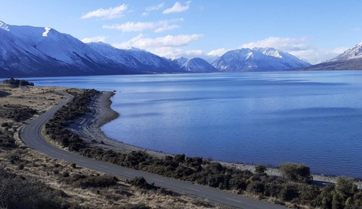 12 Scenic Bike Tours Around the World Worth Every Mile 7 View of Alps 2 Ocean Cycle Trail from Lake Ohau Village