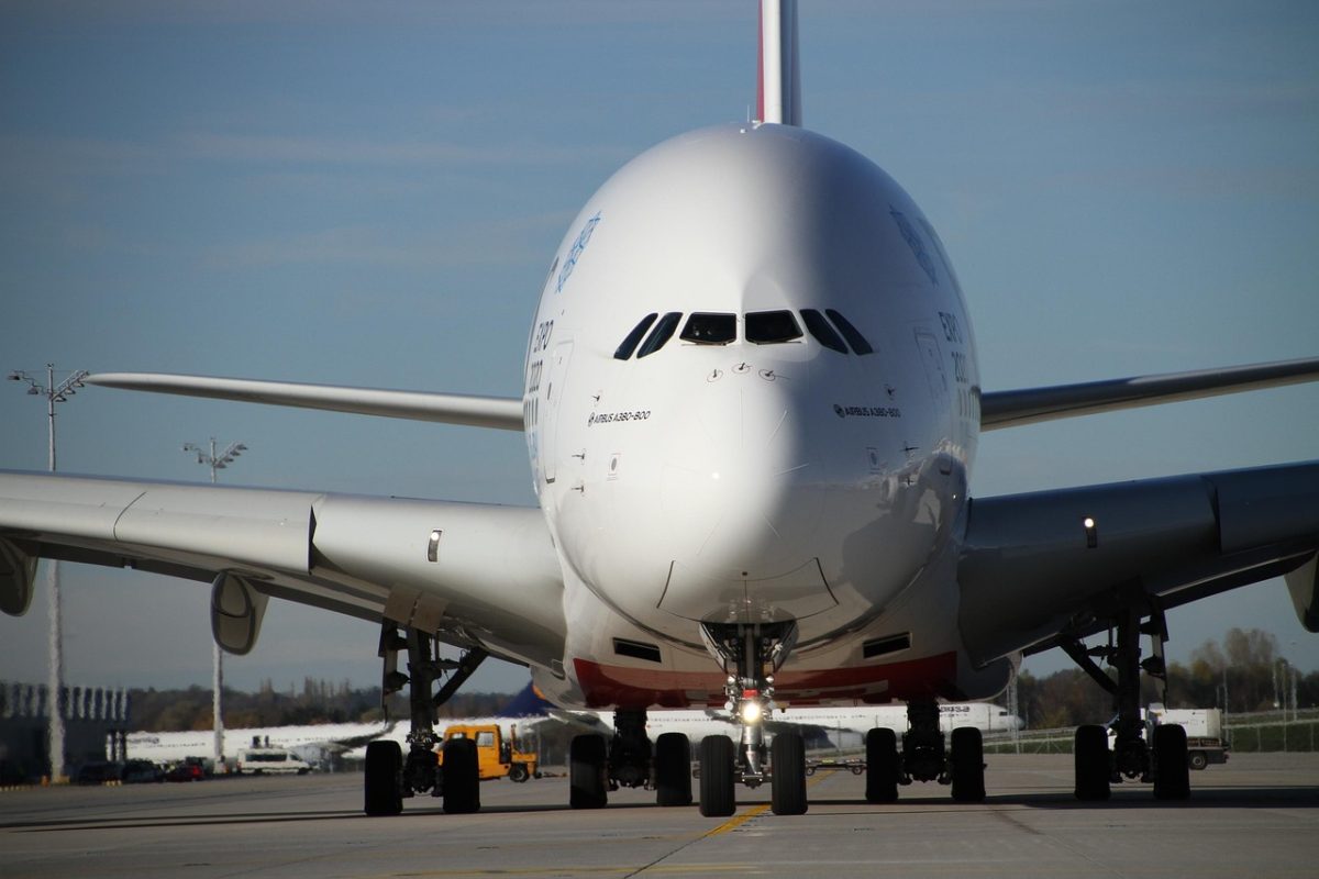 Why Only 11 Airlines Still Fly The Airbus A380 2 Operational & Infrastructure Challenges