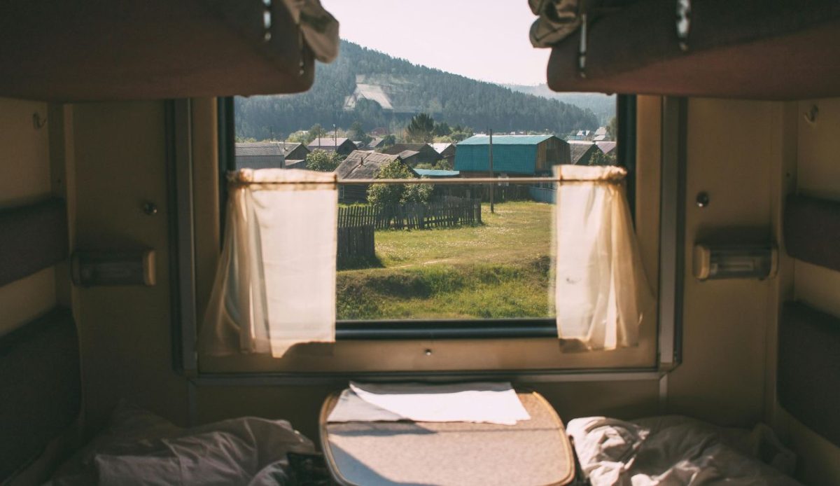 Overnight Train Travelers Warn Against This Bunk for a Better Night’s Sleep 4 Tips for a Better Night’s Sleep on Trains