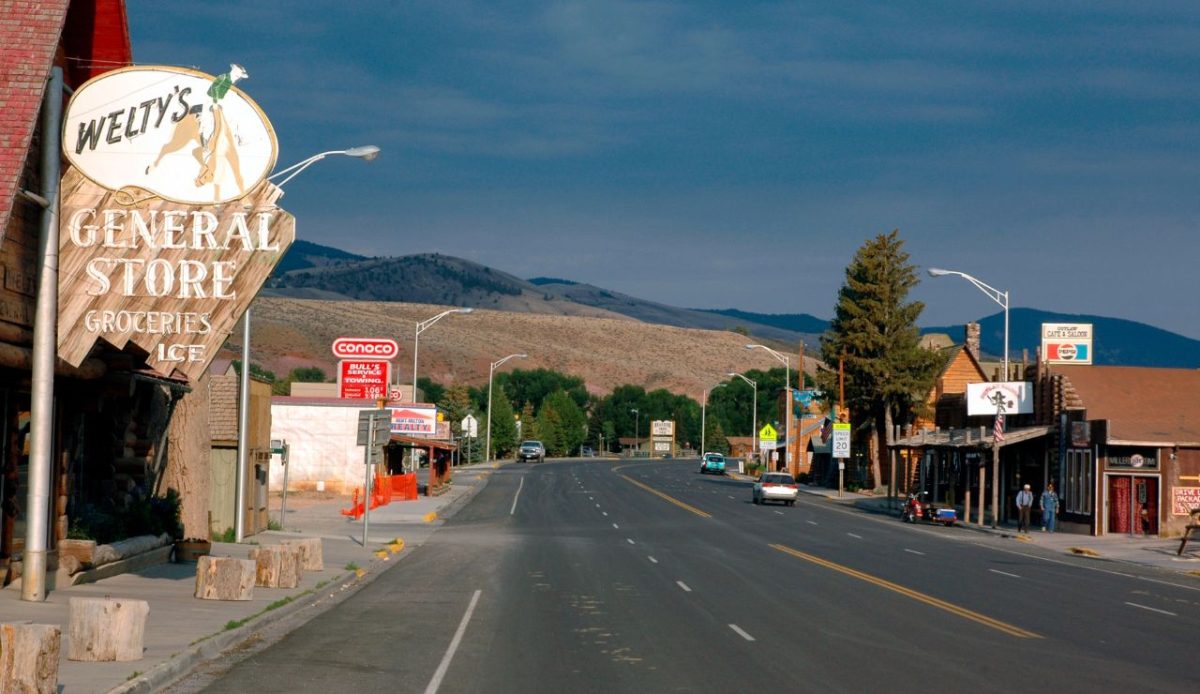 10 Wyoming Getaways Worth Visiting Beyond Yellowstone 7 Dubois