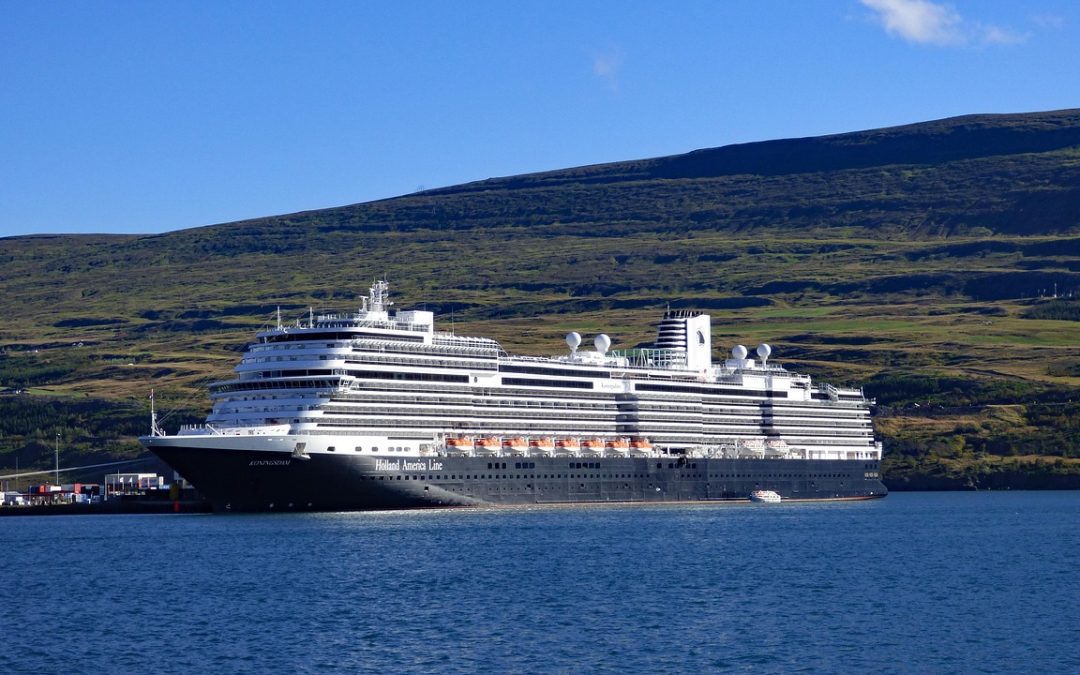 Holland America Adds Glamour to Cruises With Curated Experiences