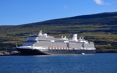 Holland America Adds Glamour to Cruises With Curated Experiences