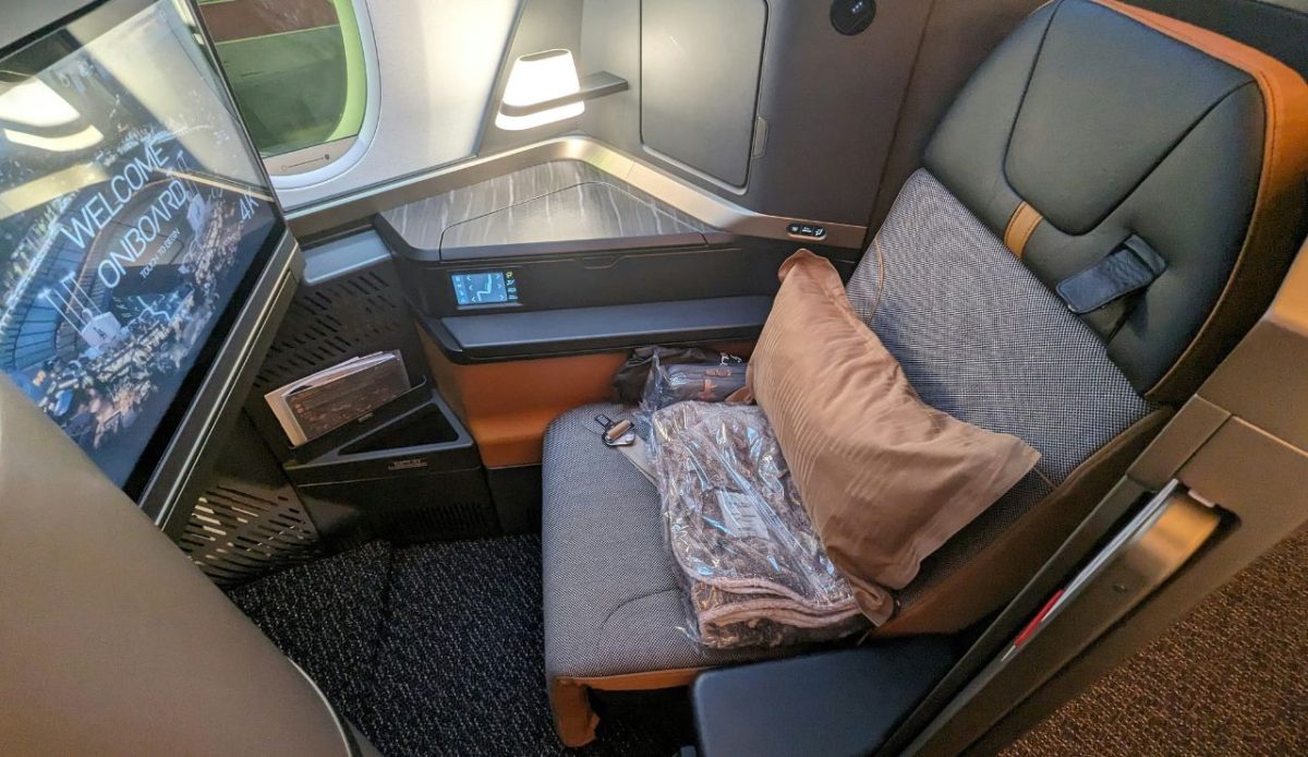 Airplane economy cabin pillow blanket           