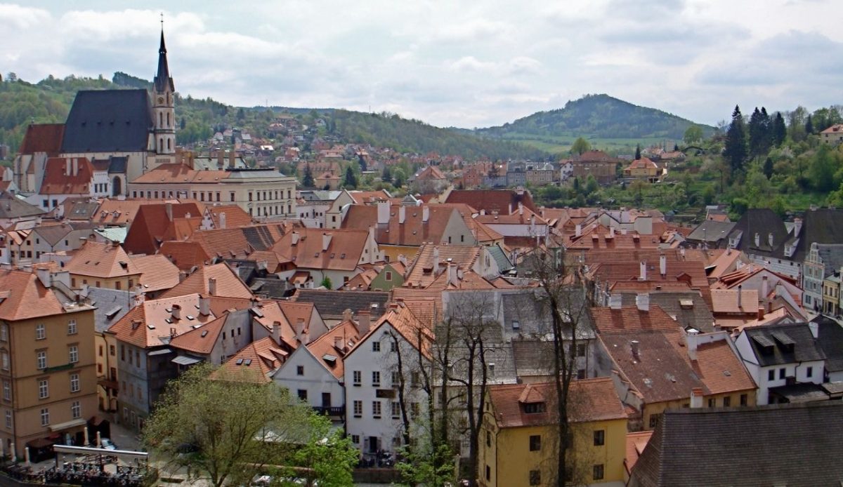 10 Central European Towns So Beautiful They Belong on a Postcard 2 Český Krumlov, Czechia