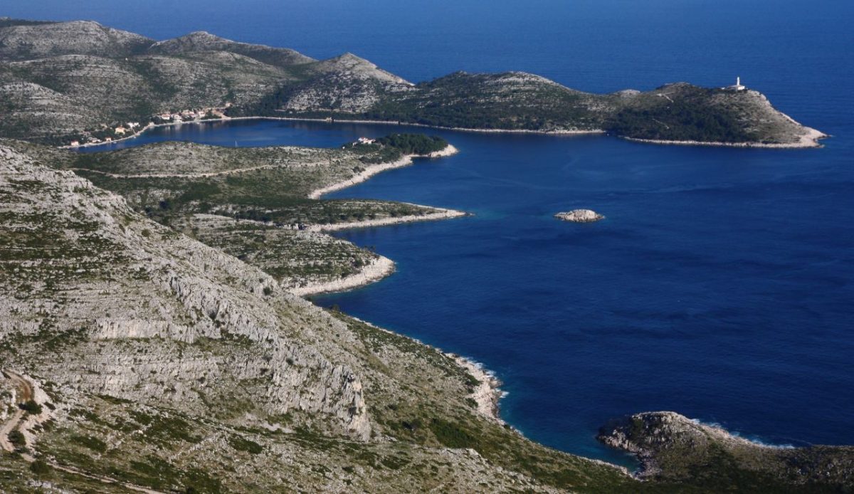 13 Quiet Adriatic Towns Locals Love but Most Travelers Skip 4 Skrivena luka bay, Lastovo Town, Croatia