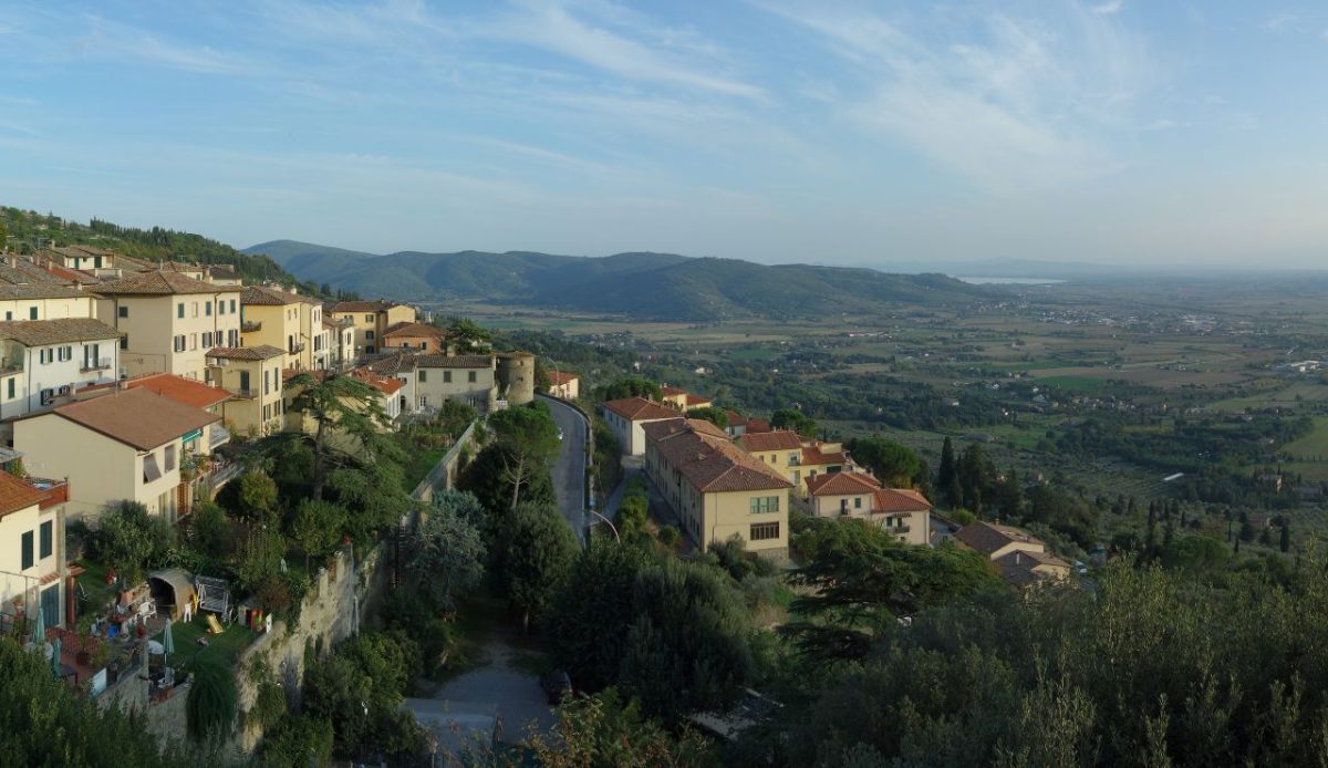 Cortona,Piazza Garibaldi       