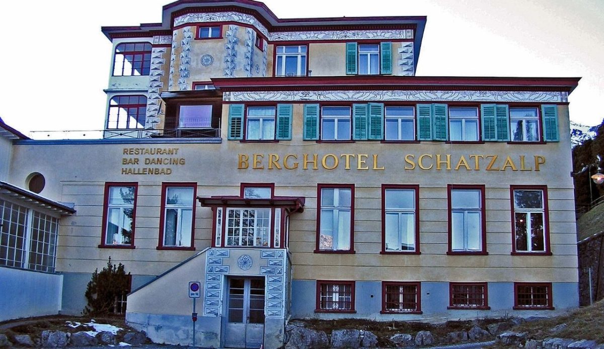 Exteiror of the Berghotel Schatzalp                 