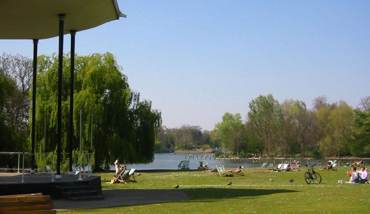 10 Beautiful Gardens to Explore in London 2