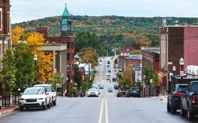 12 Reasons Michigan’s Pictured Rocks Belongs on Your Travel Bucket List