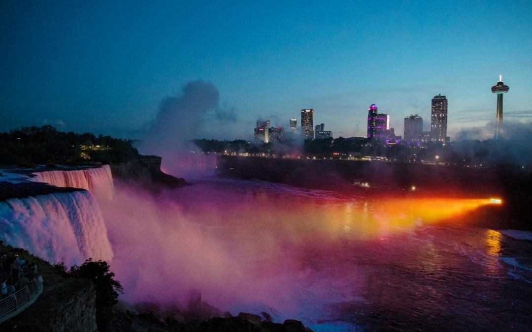 The U.S. Fall Destination Everyone’s Flocking to for Its Waterfalls and Autumn Views
