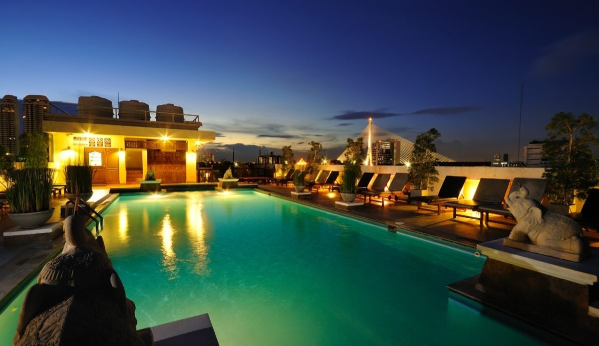 Rambuttri Village Inn and Plaza                         