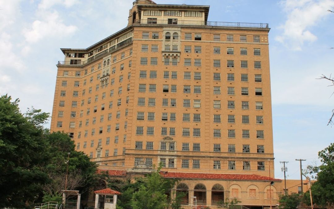 12 Abandoned Resorts That Were Once America’s Favorite Vacation Escapes