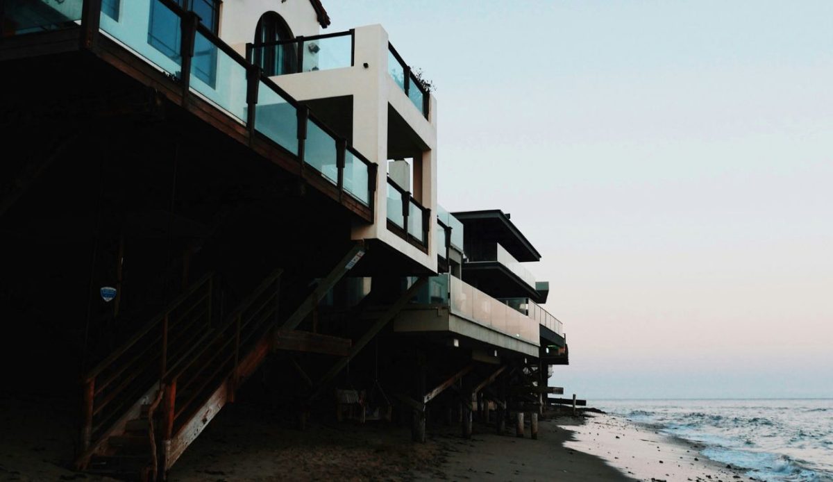 10 Incredible Airbnbs Around the World Perfect for Surf Lovers 1