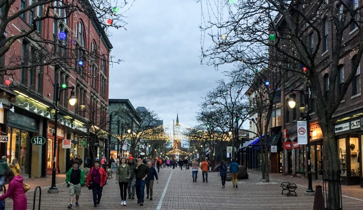 10 U.S. Lake Towns Losing Shoreline Faster Than Expected 4 Burlington, Vermont