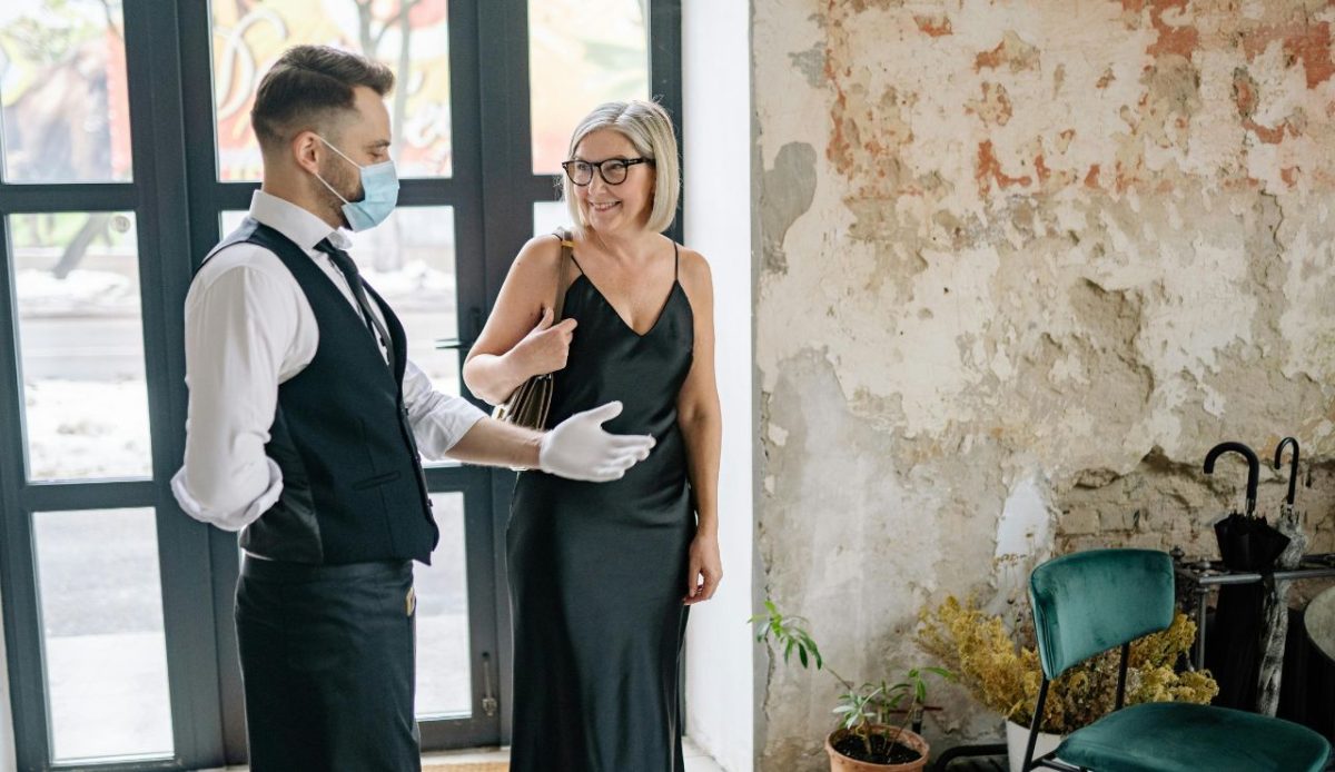 Where Can I Find Starbucks Around Here?