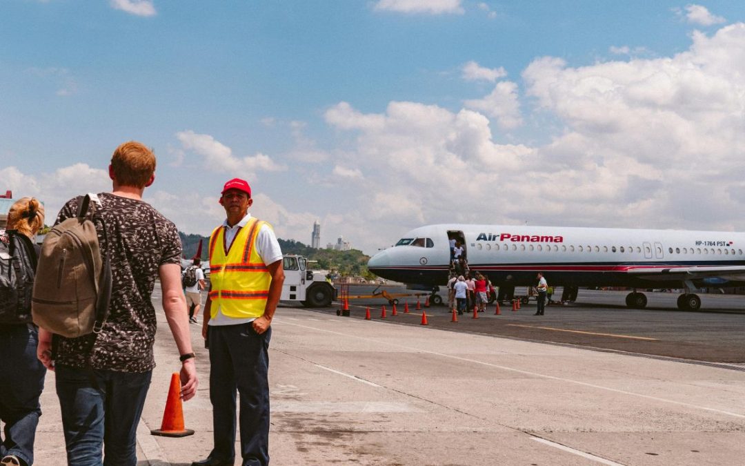 The Common Airplane Boarding Mistake Pilots Wish Passengers Would Stop Making