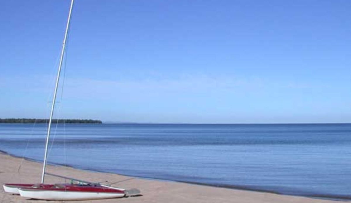 11 Hidden Beaches to Discover in Michigan’s Upper Peninsula 4
