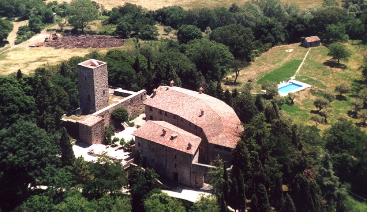 15 Incredible Castles You Can Rent for an Unforgettable Family Vacation 6