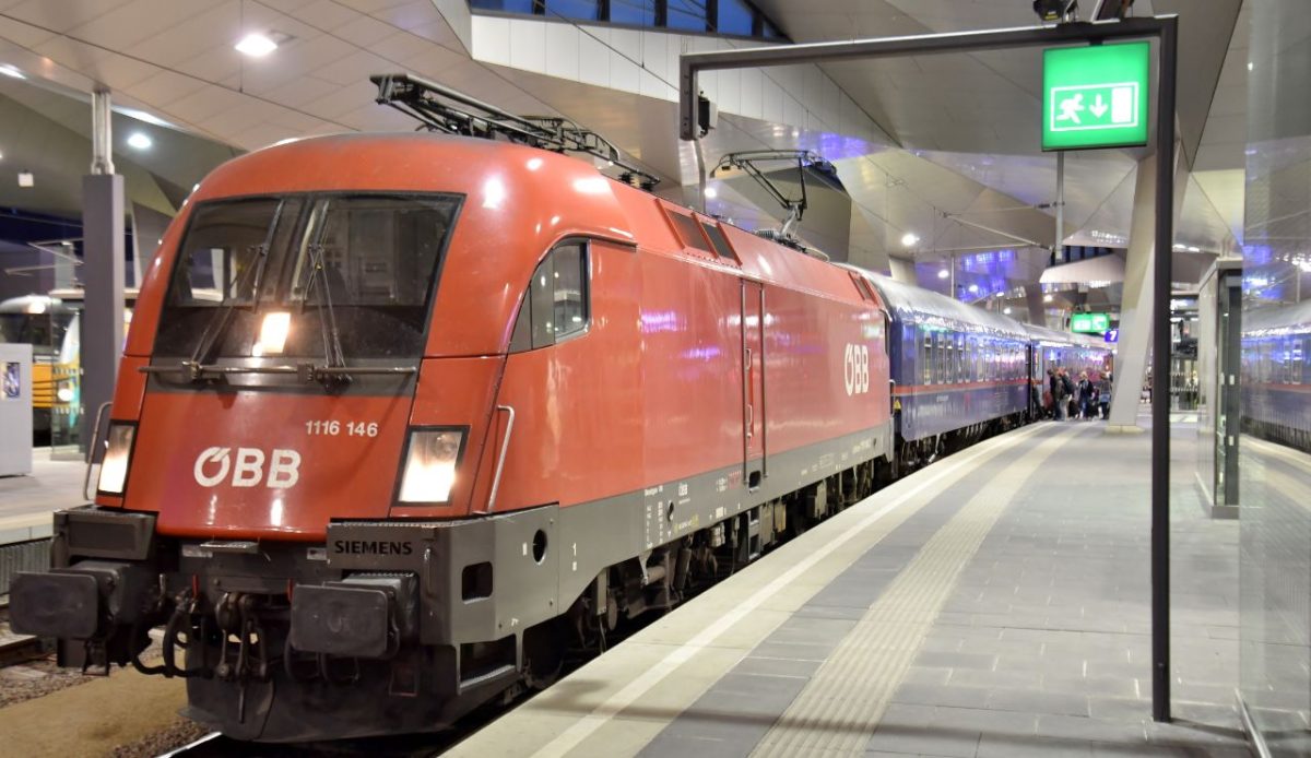 European luxury night train Paris Berlin interiors