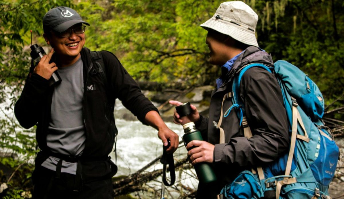 12 Hiking Trips That Went Hilariously Off Script 11 12 Hiking Trips That Went Hilariously Off Script 2