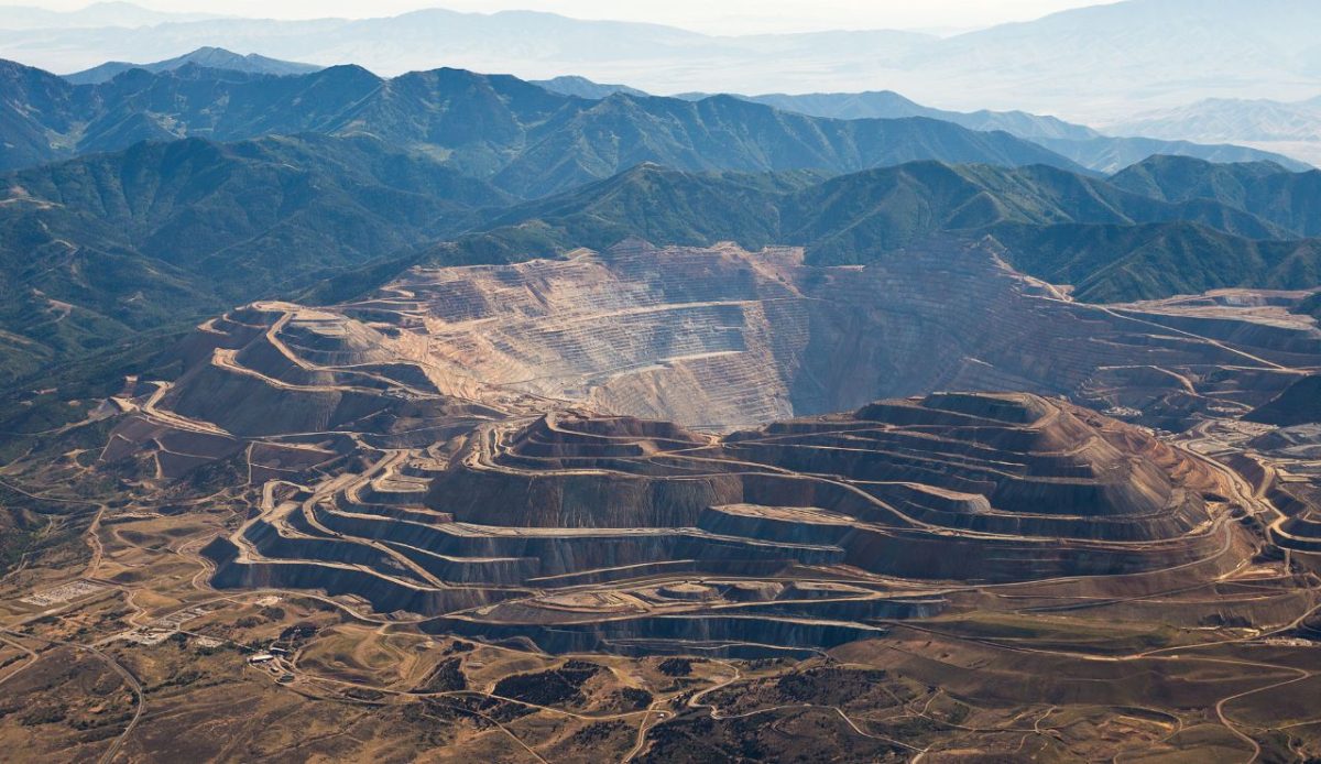 10 Famous Landmarks You Can Actually See From Space 4