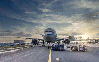 7 Longest Commercial Runways in the U.S. You Can Actually Visit