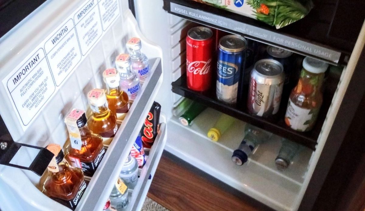 hotel minibar                                
